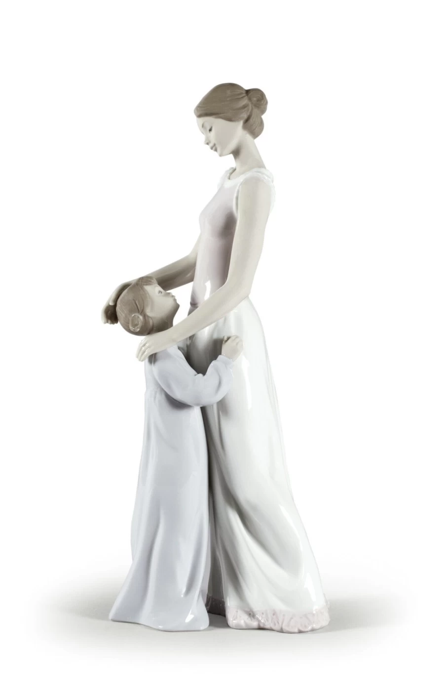 "Lladró Someone To Look Up To Mother Figurine - Elegant Porcelain Sculpture"