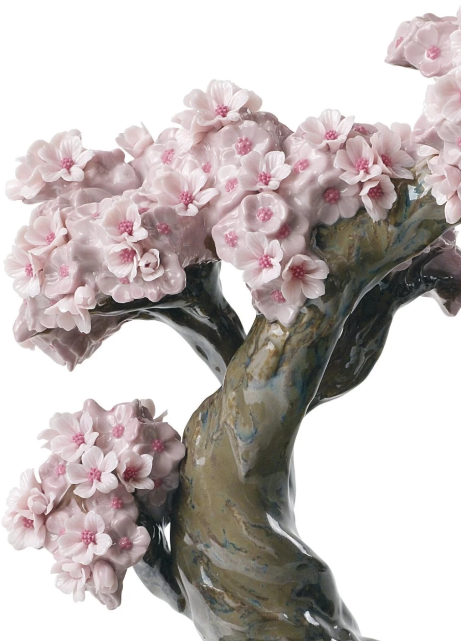 Lladró Blossoming Tree Porcelain Figurine – Handcrafted Home Décor Collectible