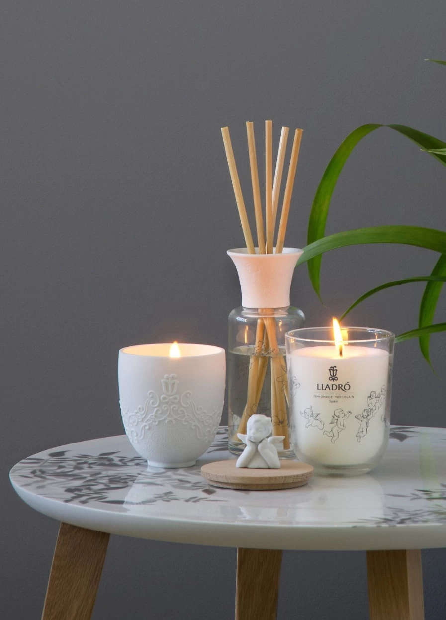 "Lladró Missing You Scented Candle – Exotic Oriental Fragrance for Home Aromatherapy"