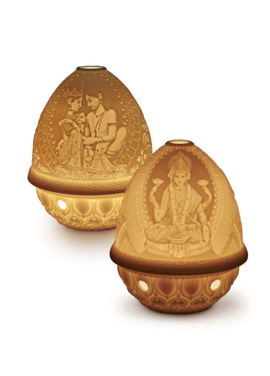 Lladró Divine Love Porcelain Figurine Set - Elegant Collectible Art Piece
