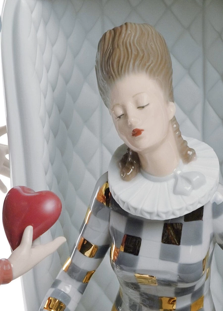 "Lladró 'The Love Explosion' Couple Figurine by Jaime Hayon – Collector's Art Piece"