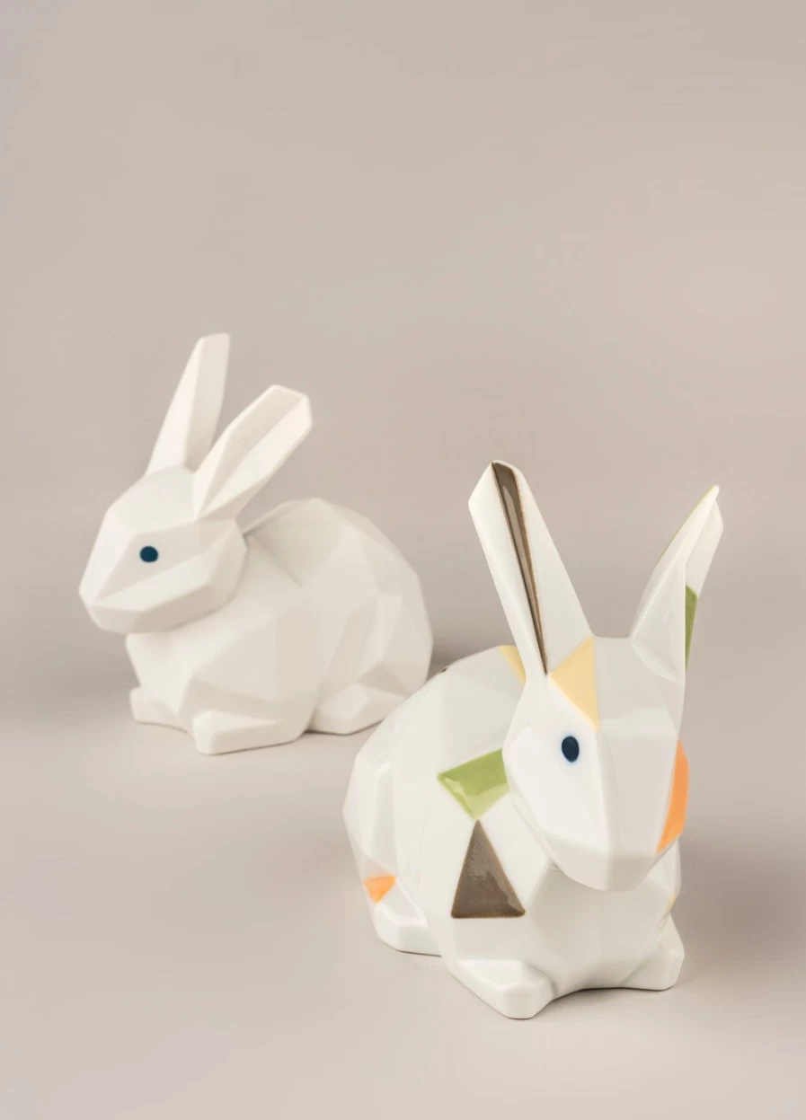 Lladró Porcelain Rabbit Figurine - Handcrafted Collectible Animal Sculpture