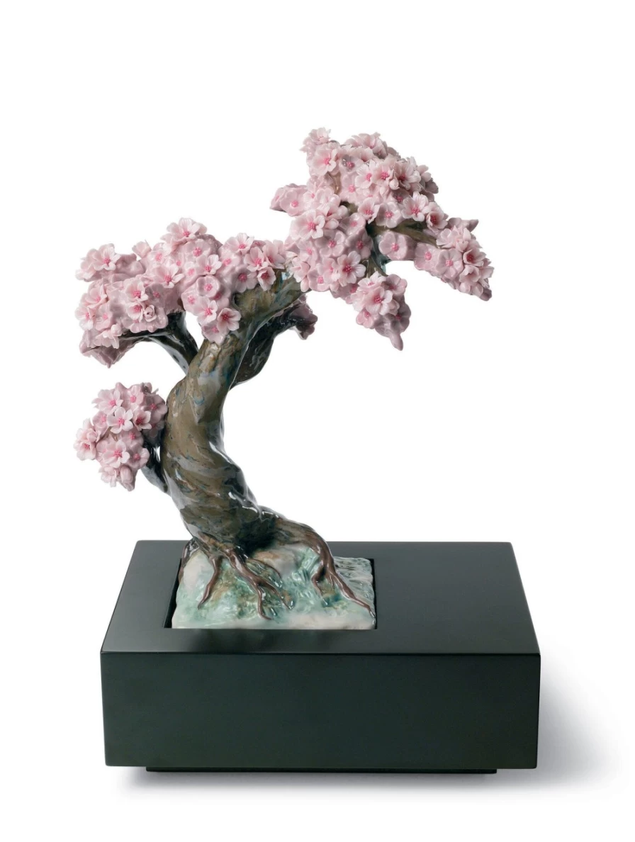 Lladró Blossoming Tree Porcelain Figurine – Handcrafted Home Décor Collectible
